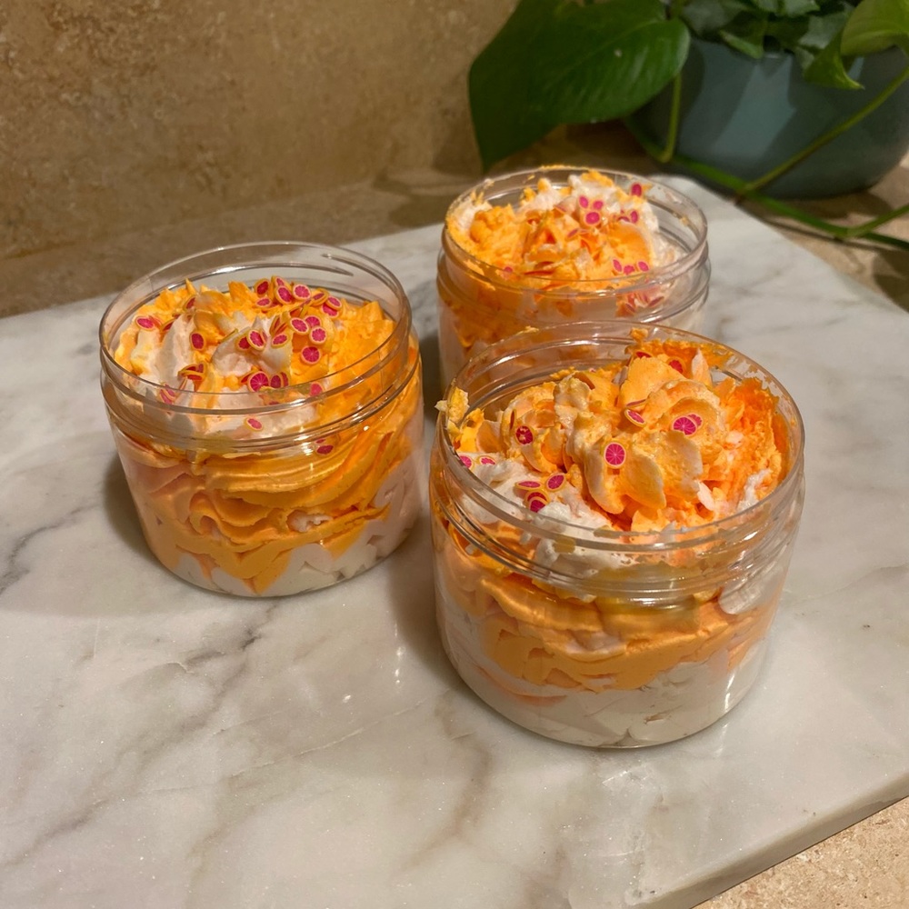 Homemade whipped body butter